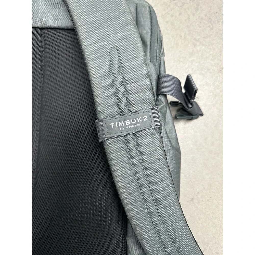 Timbuk2 Blitz Pack 2553-3 Gray 28L Carry On Travel Backpack Laptop Bag